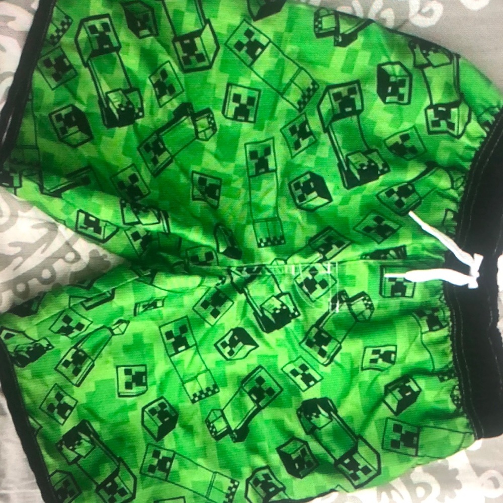 Minecraft kids swim trunks size M